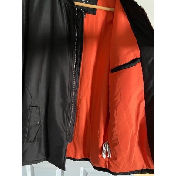 Forever 21 Men’s Jacket - Large - Picture 3 of 6